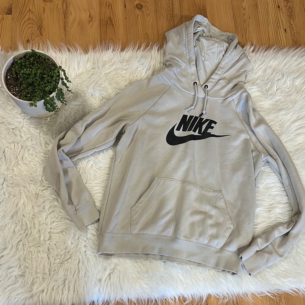 Women’s Nike hoodie size small. Stains pictured.